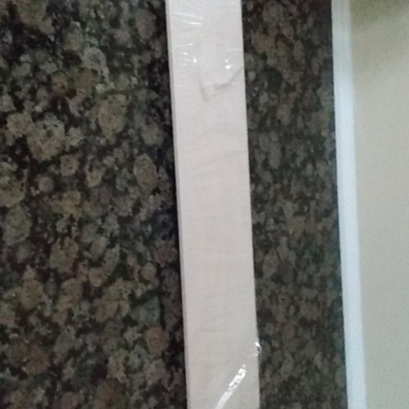 Puzzle - Picture 2 of 3